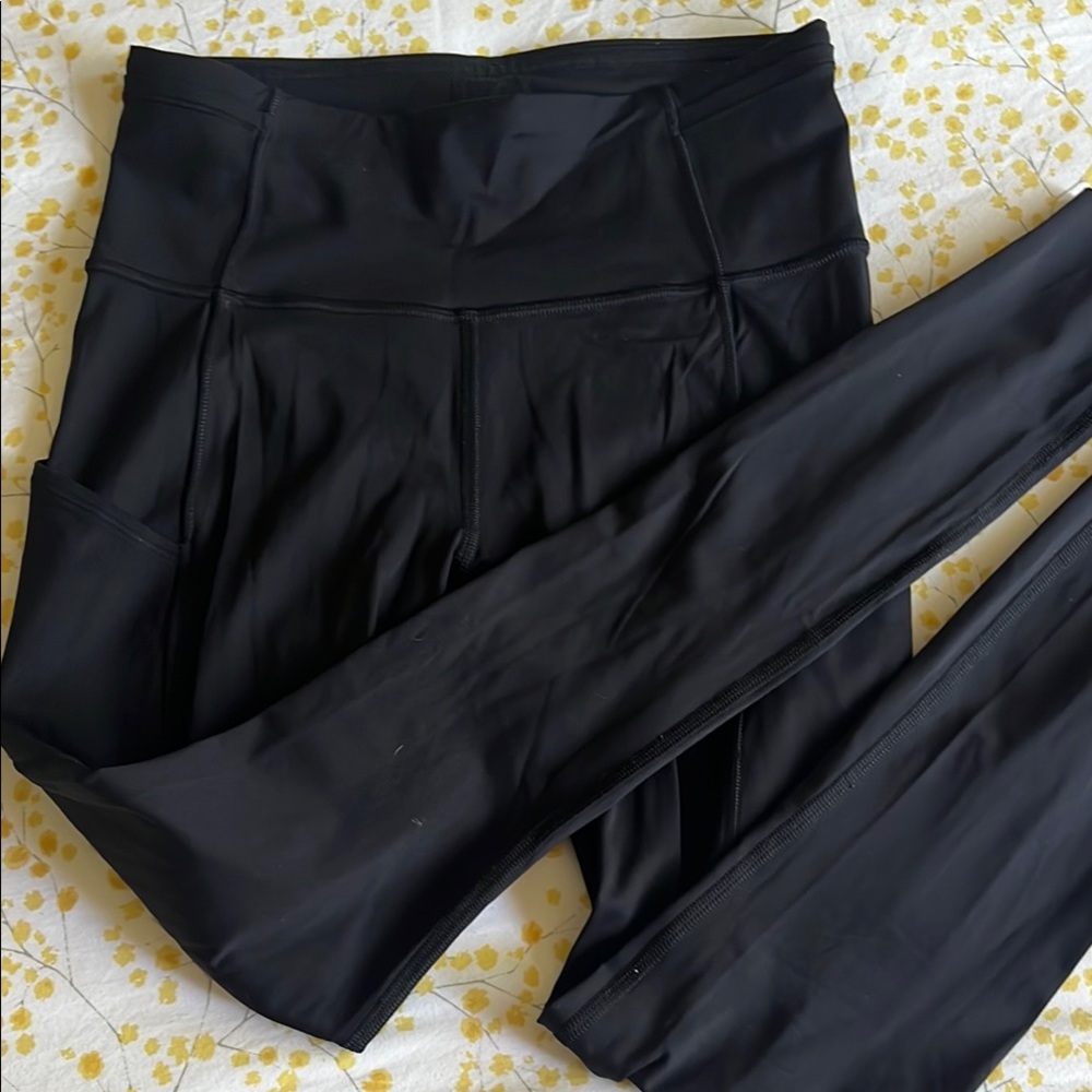Lululemon Fast n Free pocket Leggings EUC